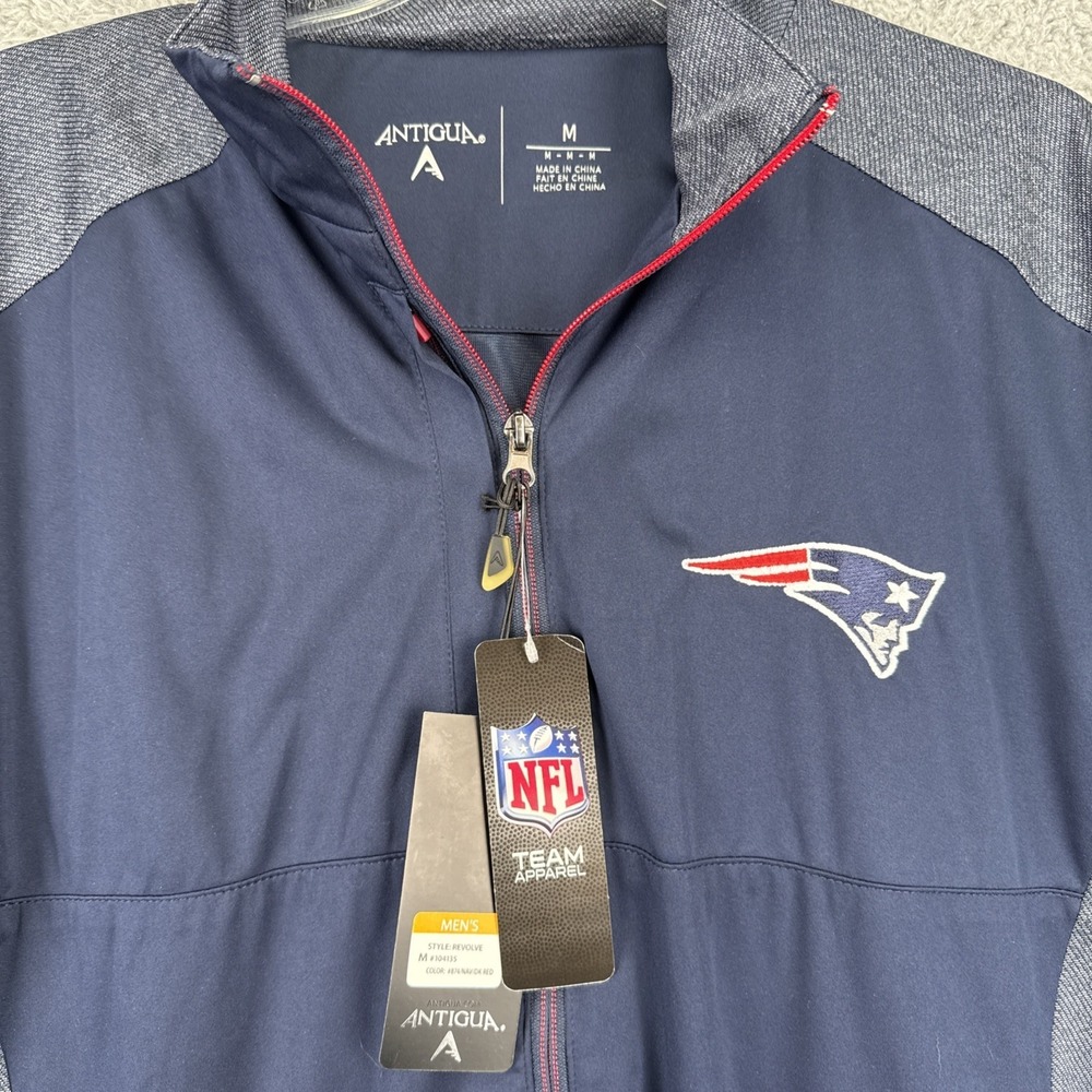 New England Patriots Antigua Revolve Jacket Mens Medium Lined Stretch Blue/Gray